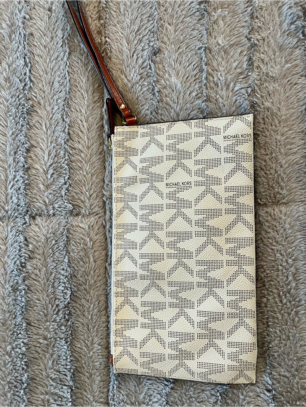 Michael Kors Cream and Brown Logo Continental Wallet with Gold MK Emblem - Picture 2 of 3